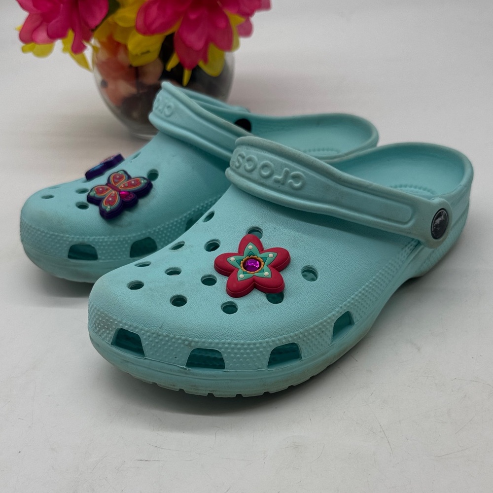 CROCS Kids Light Teal Clog with Pink Flower Charms CR9561A